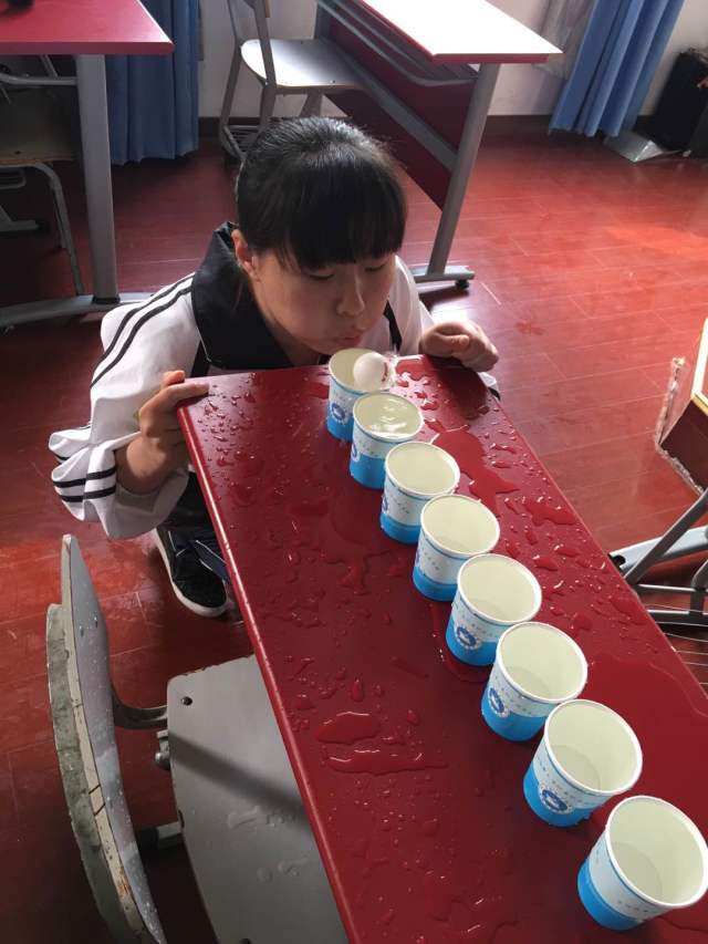 【海职易班】第二届游园会"吹乒乓球比赛"